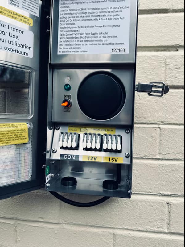 Offering expert residential electrical services near Fairfax, Prince William & Spotsylvania. Skilled panel upgrade, home rewiring, lighting installation & more.